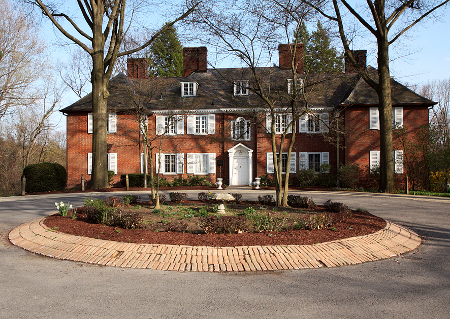 Robin_Hill_Park.81134938_large Robin_Hill_Park.81134938_large